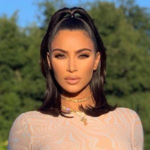   Americká modelka Kim Kardashian